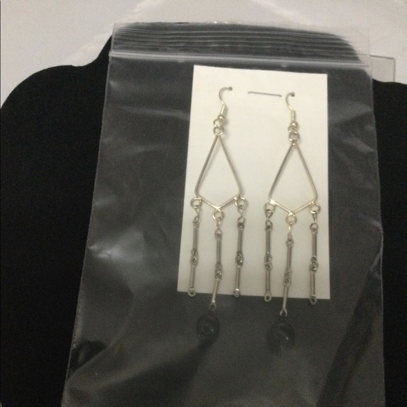 Vintage Silver & Black Elegant Dangle Wires - Picture 9 of 9